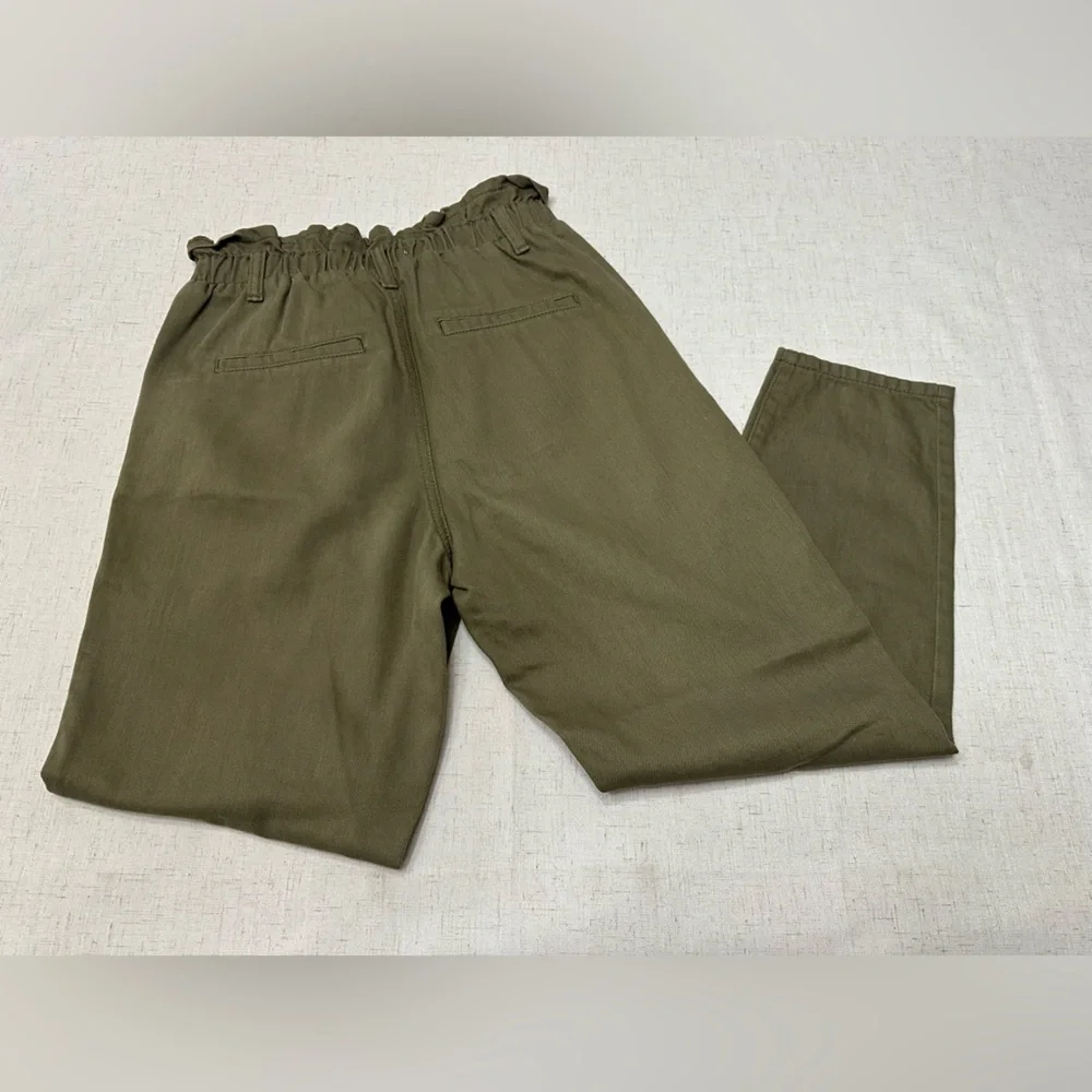 🩷Olive High-Rise Paperbag Straight Leg Pants
